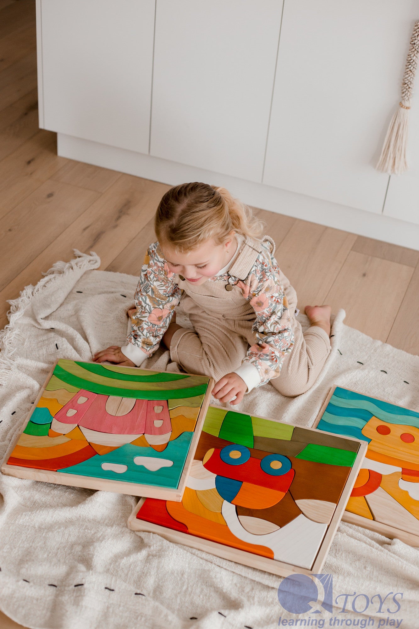 Car Puzzle & Play Set